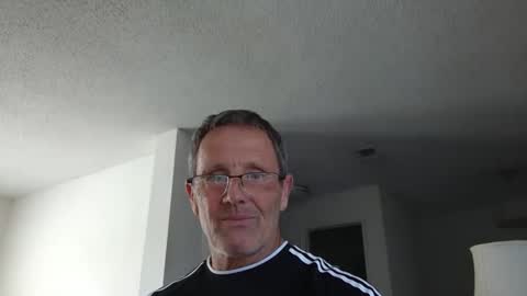 13glanmorfa online show from February 20, 2025, 9:31 pm