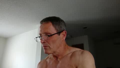 13glanmorfa online show from February 27, 2025, 8:42 pm