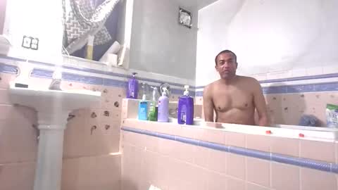 Snapshot of 1511russell chatting on February 3, 2026, 7:35 am 1511russell online show from February 3, 2026, 7:35 am