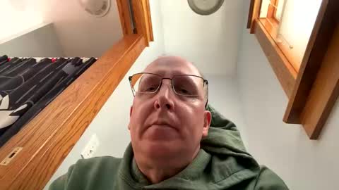 16510 online show from April 19, 2026, 9:39 pm