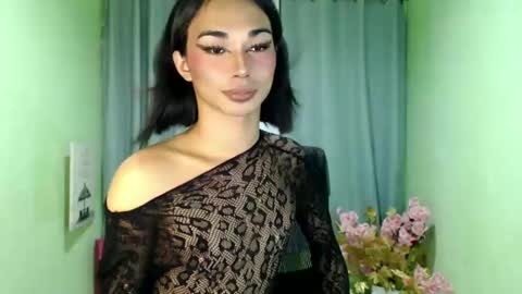 Snapshot of 18_nicole chatting on January 27, 2025, 2:57 pm barbie online show from January 27, 2025, 2:57 pm