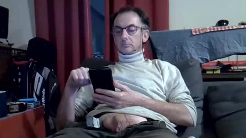 18remy45 online show from February 25, 2026, 10:19 pm