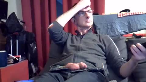 18remy45 online show from April 19, 2026, 6:07 pm