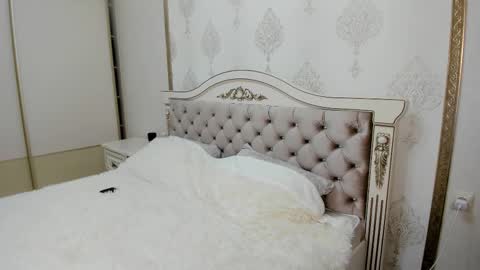 Snapshot of 1_love_story chatting on March 1, 2026, 8:44 pm 1_love_story online show from March 1, 2026, 8:44 pm