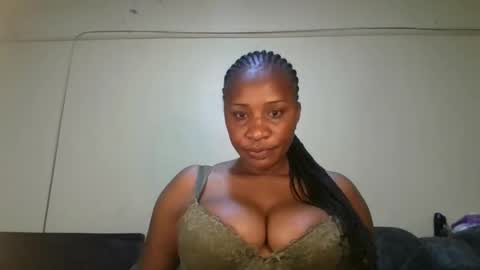 Snapshot of 1_sexylove chatting on October 3, 2025, 12:13 pm 1_sexylove online show from October 3, 2025, 12:13 pm
