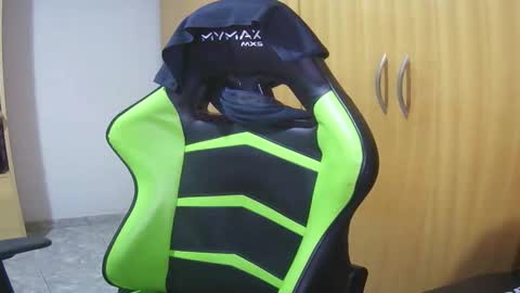 1good_vibes1 online show from February 1, 2026, 3:16 am