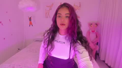 laiaa rivas online show from January 6, 2025, 3:42 am