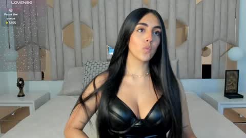 Snapshot of 1m_valery chatting on December 2, 2024, 12:40 pm Valery  online show from December 2, 2024, 12:40 pm