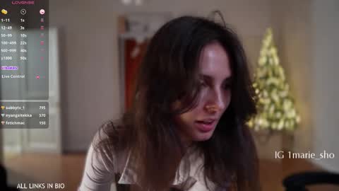 Marie online show from January 10, 2026, 7:04 pm