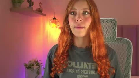 Snapshot of 1maxine chatting on February 1, 2026, 11:53 am Anya online show from February 1, 2026, 11:53 am