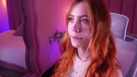 Snapshot of 1maxine chatting on February 8, 2026, 11:02 am Anya online show from February 8, 2026, 11:02 am