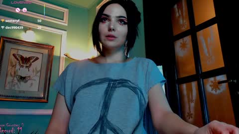 Moona  online show from January 26, 2025, 7:31 pm