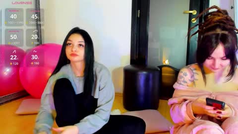 Moona  online show from March 1, 2026, 10:06 am