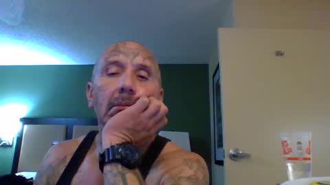 TheShyOne18 online show from October 9, 2025, 8:01 am