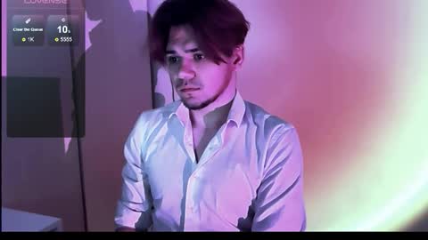 1roberttt online show from December 2, 2025, 8:37 pm