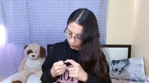 paola online show from September 21, 2025, 12:12 am