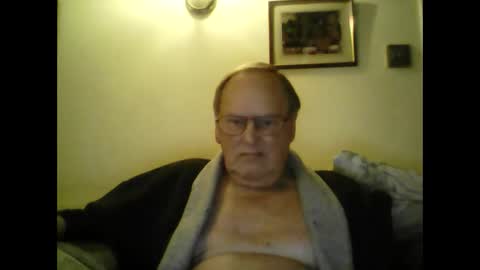 1shorty online show from January 6, 2025, 8:18 pm