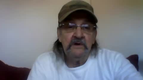 1valentine online show from October 1, 2025, 4:35 pm