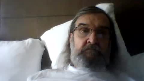 1valentine online show from April 3, 2026, 10:19 pm