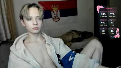 Milos online show from November 16, 2025, 8:47 pm