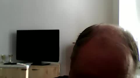 1vaso online show from September 17, 2025, 7:32 am