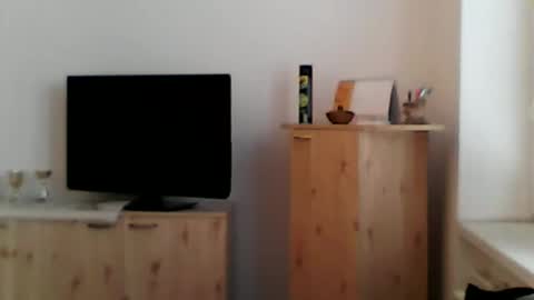 1vaso online show from October 8, 2025, 7:28 am