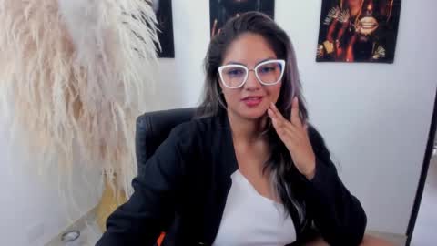 1wayra online show from February 7, 2025, 7:17 pm