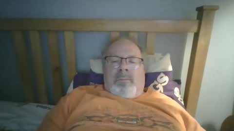 Snapshot of 2003dynawideglide chatting on May 9, 2026, 7:41 pm 2003dynawideglide online show from May 9, 2026, 7:41 pm