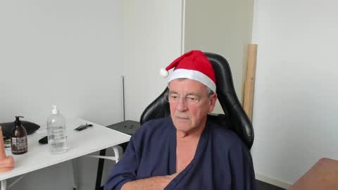 Henk online show from December 23, 2024, 2:17 pm