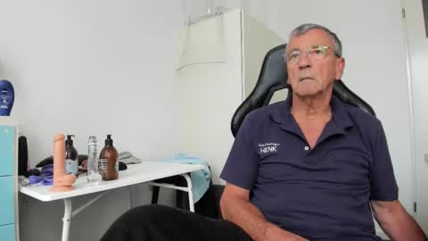 Henk online show from September 9, 2025, 12:26 pm