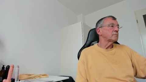 Henk online show from October 23, 2025, 12:15 pm