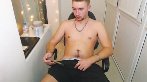 Snapshot of 20semyel20 chatting on February 8, 2025, 8:53 pm Alex online show from February 8, 2025, 8:53 pm