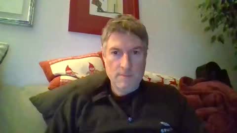 22esserre online show from February 10, 2025, 9:58 pm