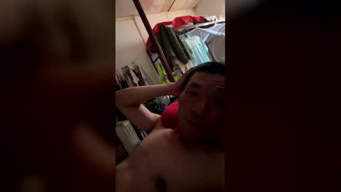 279203756 online show from April 3, 2026, 9:51 am