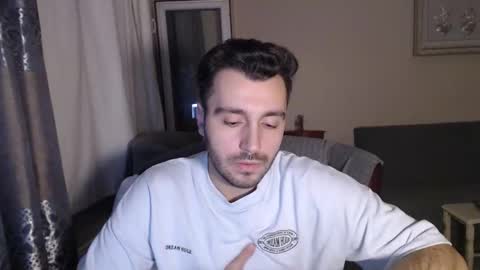 Berk online show from November 10, 2025, 10:42 pm