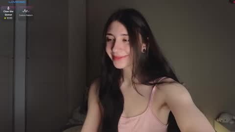 Snapshot of 2insensitive chatting on March 1, 2025, 6:03 am Lina free control in pvt online show from March 1, 2025, 6:03 am