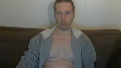 Snapshot of 2small4you83 chatting on February 24, 2026, 11:36 pm 2small4you83 online show from February 24, 2026, 11:36 pm