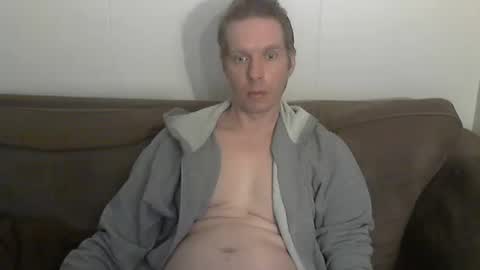 2small4you83 online show from March 31, 2026, 1:00 pm