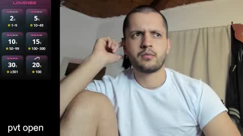 Alex THE BIG SNAKE DUDE online show from December 19, 2025, 2:29 am