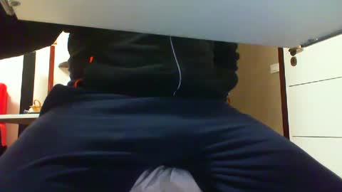 3funlover online show from February 28, 2025, 9:01 pm