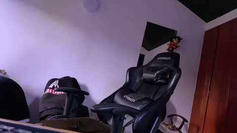 E V I L online show from January 15, 2026, 9:07 pm