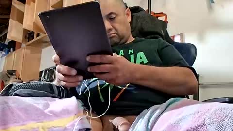 420dick420707 online show from April 26, 2026, 12:47 pm