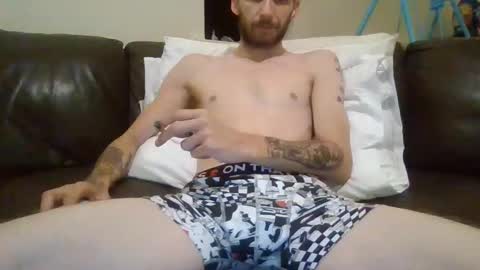 420feetloverr420 online show from May 2, 2026, 1:10 am