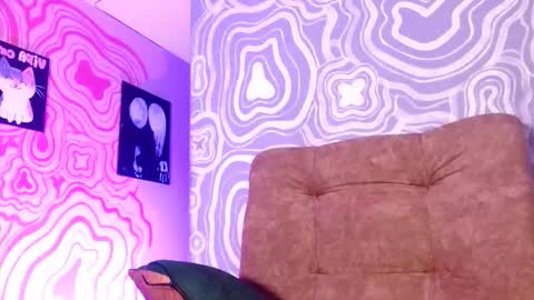 Violeta online show from February 3, 2026, 2:53 am