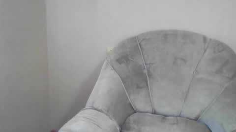 Katya online show from November 30, 2025, 8:07 am