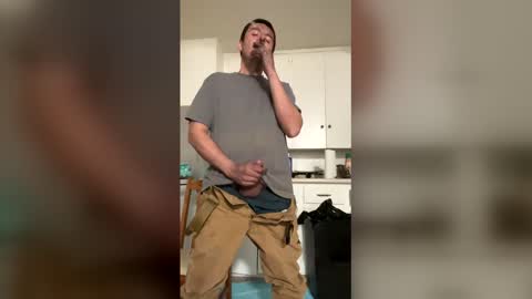 Snapshot of 4doors4morehores chatting on February 3, 2026, 4:10 am 4doors4morehores online show from February 3, 2026, 4:10 am