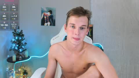 Snapshot of 4ever_dude chatting on December 25, 2024, 9:24 am Andrew online show from December 25, 2024, 9:24 am