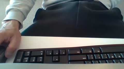 4glz online show from November 4, 2025, 10:31 pm