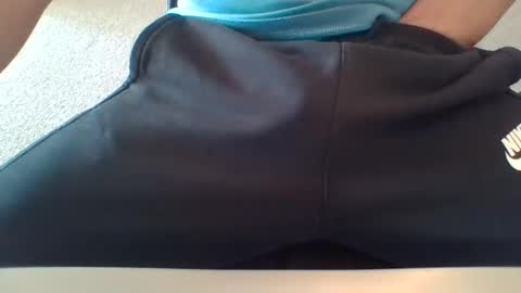 4glz online show from November 10, 2025, 11:37 pm