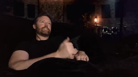 Snapshot of 4rosted chatting on April 10, 2026, 7:57 am Frosteds Dick Dungeon online show from April 10, 2026, 7:57 am